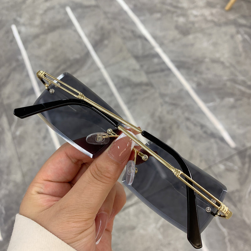 Óculos Feminino Vintage Retângulo - Modelo 2023